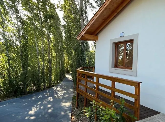 Chalé Casa Gil, Quinta Carmo - Alcobaça/ Nazaré